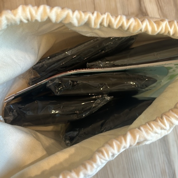 Flexible Classroom Seating - Picture 3 of 3